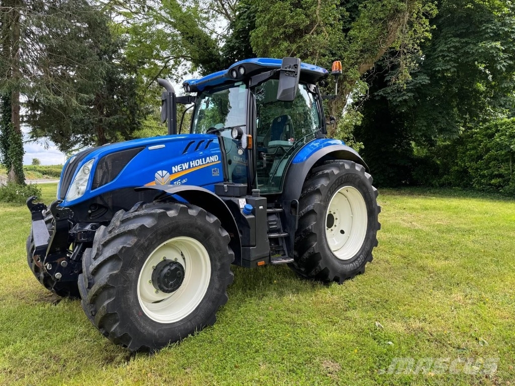 New Holland T6.180 트랙터