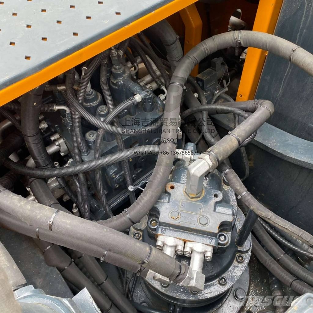 Hyundai Robex 275 LC-9 T Гусеничні екскаватори
