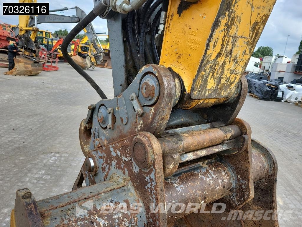 Liebherr R922 LC 履帶式 挖土機/掘鑿機/挖掘機
