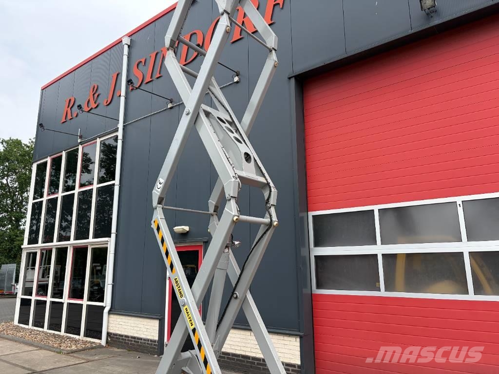 SkyJack SJ 4620 8.1m Schaarhoogwerker / scissor lift Nacelle ciseaux