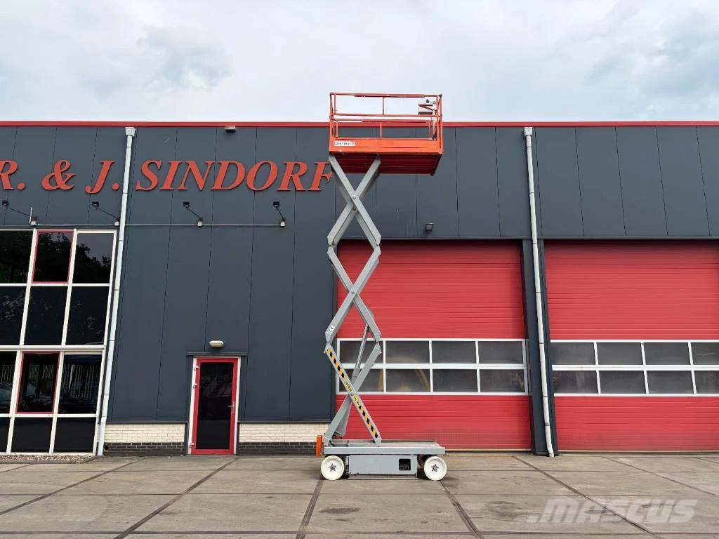 SkyJack SJ 4620 8.1m Schaarhoogwerker / scissor lift Nacelle ciseaux