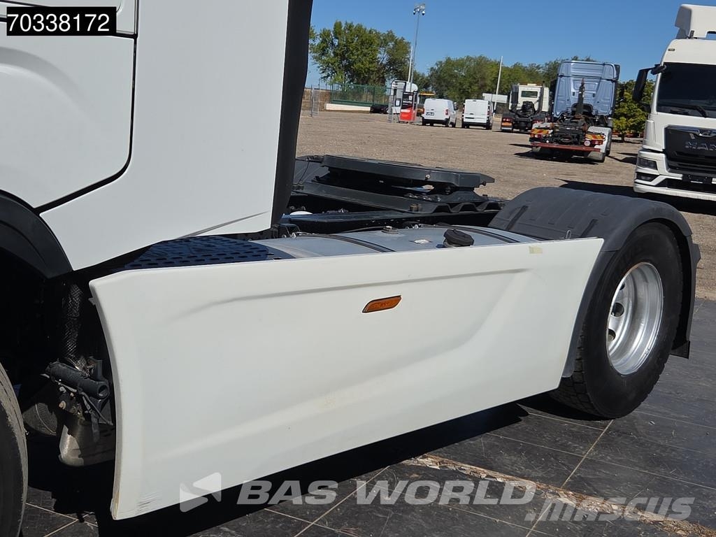 Iveco S-Way 490 4X2 Retarder 2x Tanks Standklima ACC Cavalos mecânicos