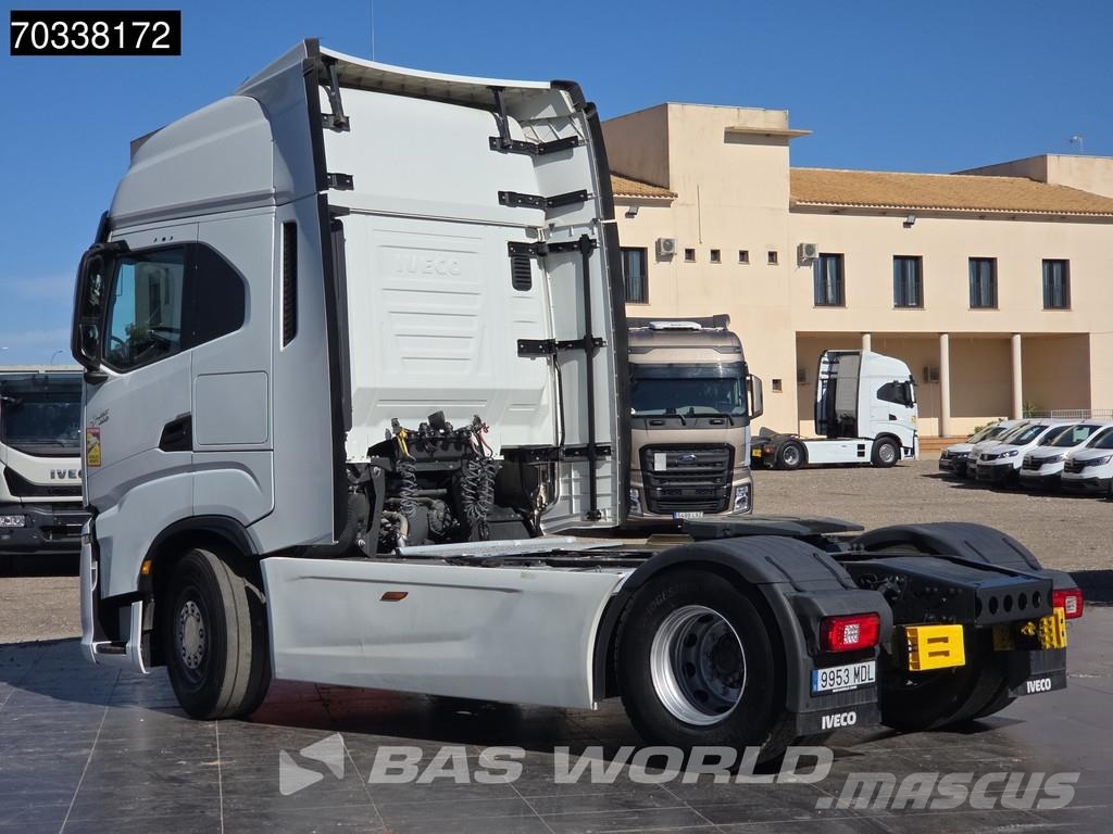 Iveco S-Way 490 4X2 Retarder 2x Tanks Standklima ACC Ciągniki siodłowe
