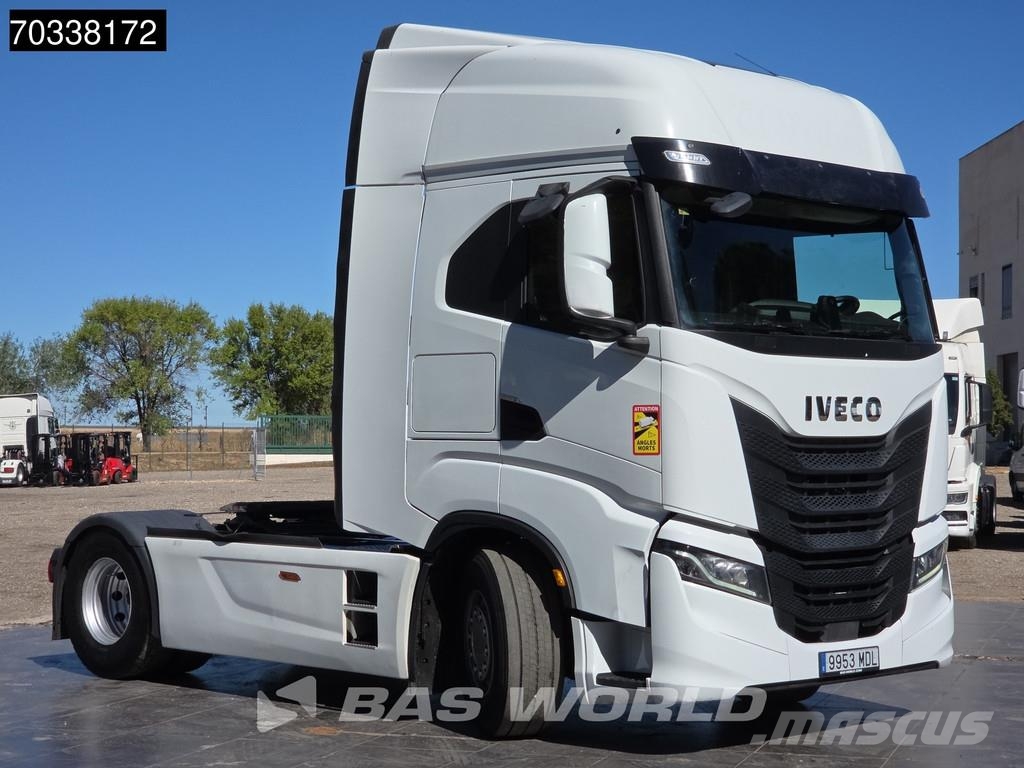 Iveco S-Way 490 4X2 Retarder 2x Tanks Standklima ACC Ciągniki siodłowe