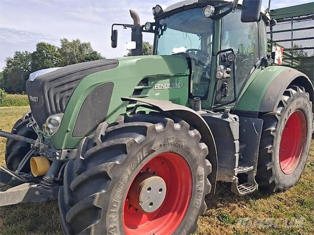 Fendt 936 Vario SCR Profi mit FH+FZW Τρακτέρ