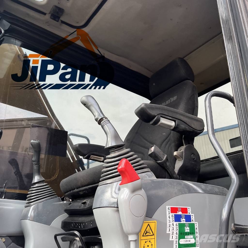 Komatsu PC 160 중형굴삭기 7톤-28톤