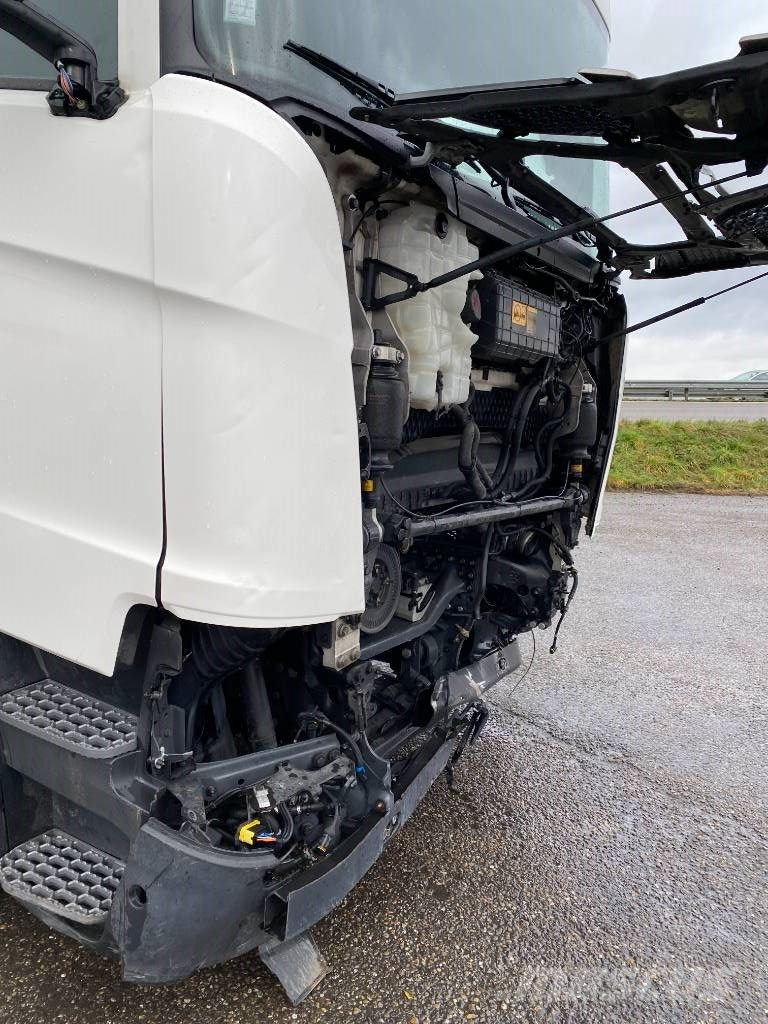 Scania R500 endommagé Sattelzugmaschinen