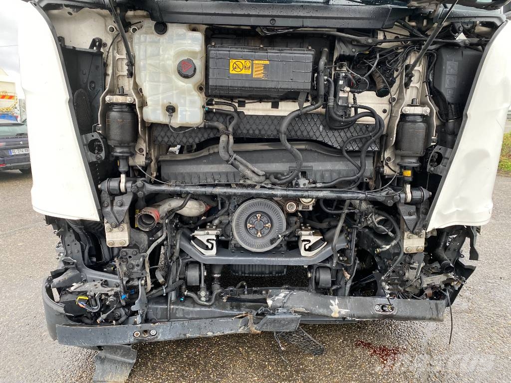 Scania R500 endommagé Sattelzugmaschinen