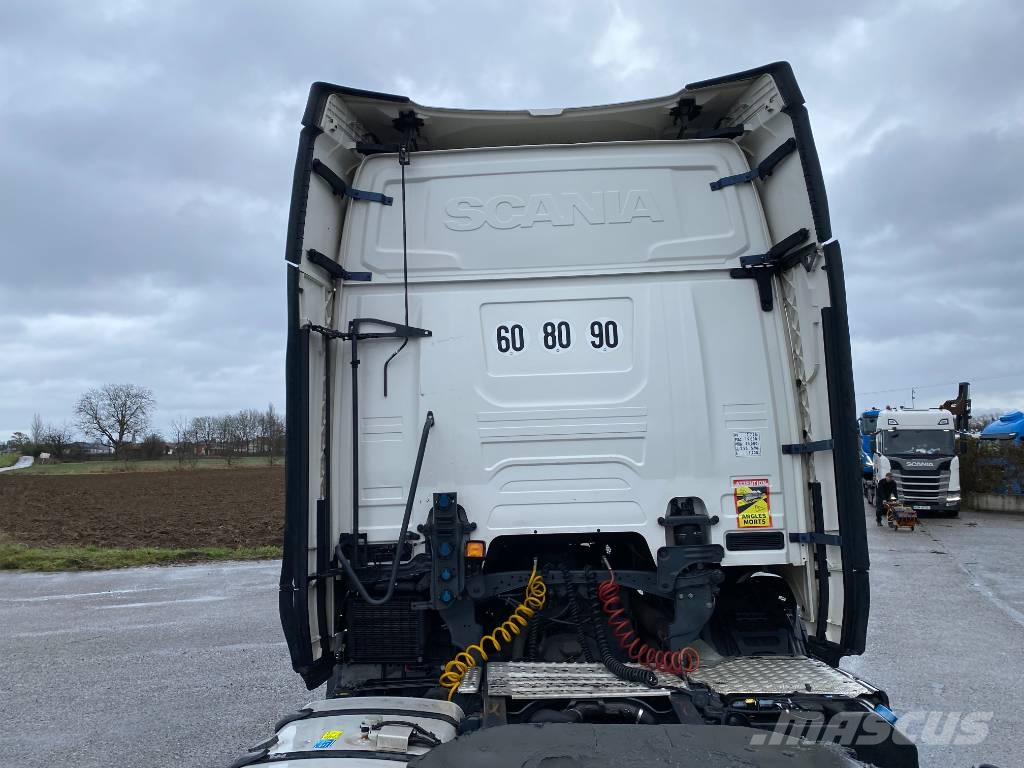 Scania R500 endommagé Sattelzugmaschinen