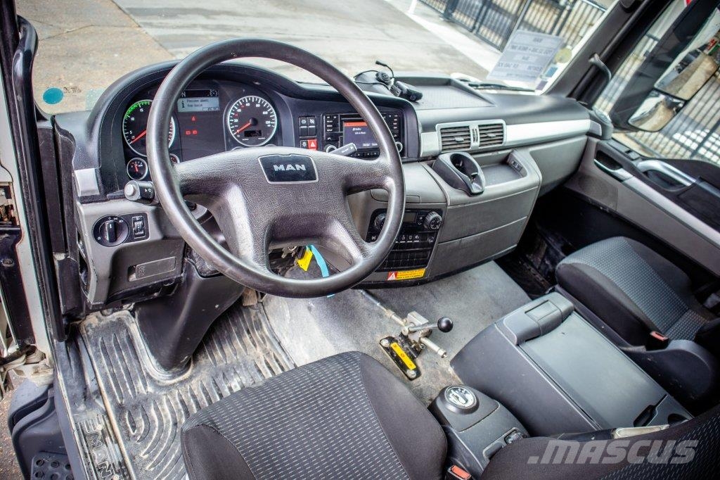 MAN TGS 32.360 BB+MIXER 9M³ ミキサー車