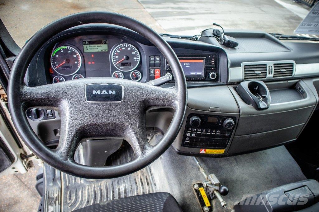 MAN TGS 32.360 BB+MIXER 9M³ ミキサー車