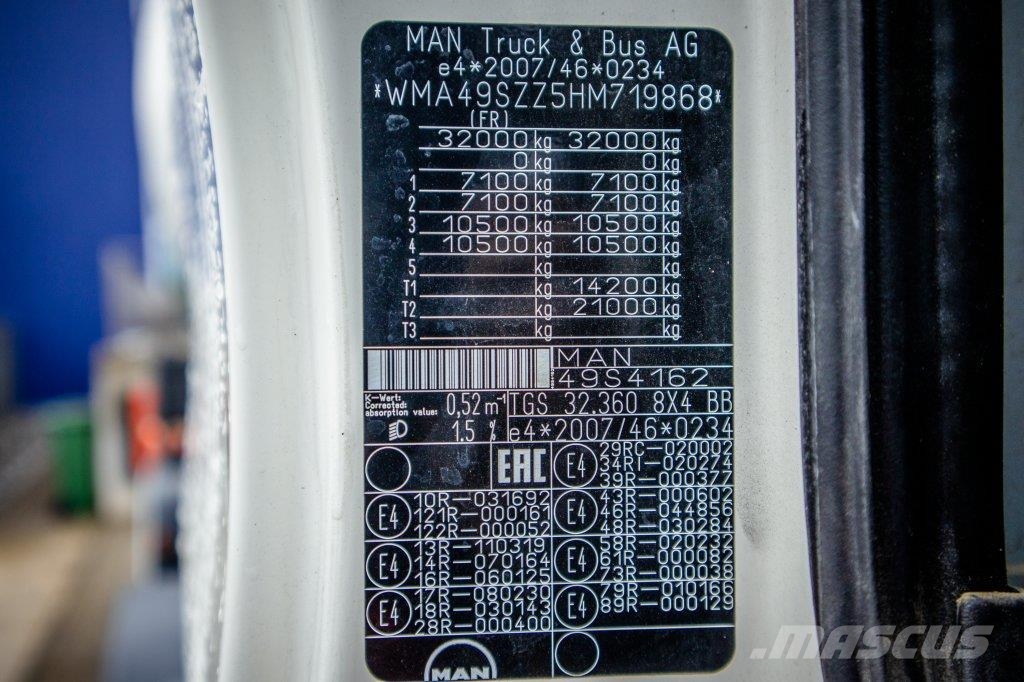 MAN TGS 32.360 BB+MIXER 9M³ ミキサー車