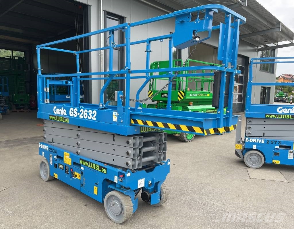 Genie GS 2632, ELECTRIC, 10M, like new, in stock Ollós emelők