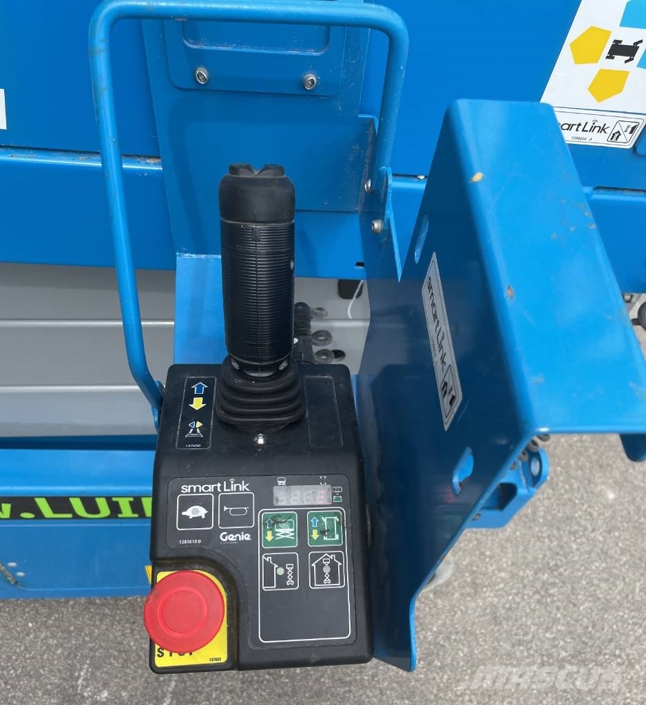 Genie GS 2632, ELECTRIC, 10M, like new, in stock Ollós emelők