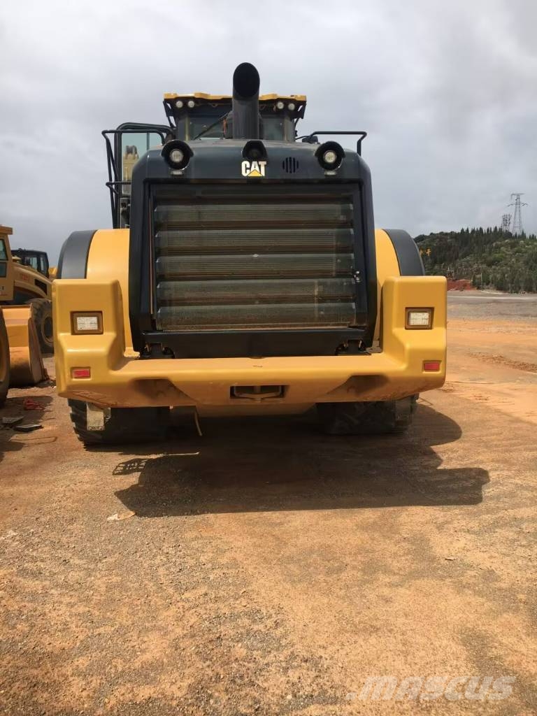 CAT 982 M Pale gommate