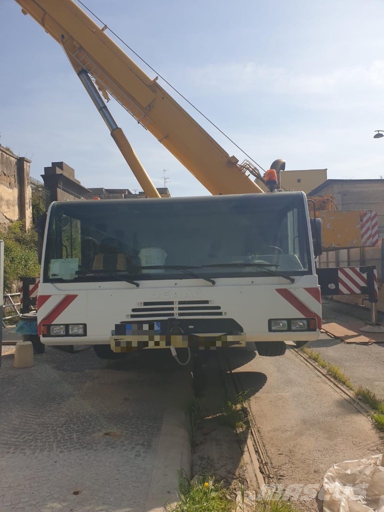 Demag AC 300 Kranen voor alle terreinen