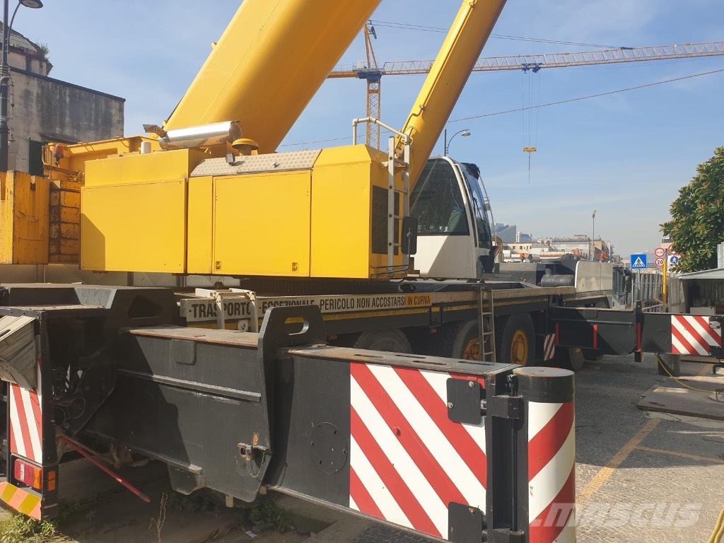 Demag AC 300 Kranen voor alle terreinen