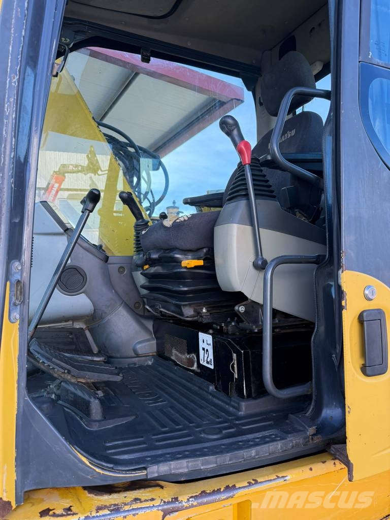 Komatsu PC 138 Kāpurķēžu ekskavatori