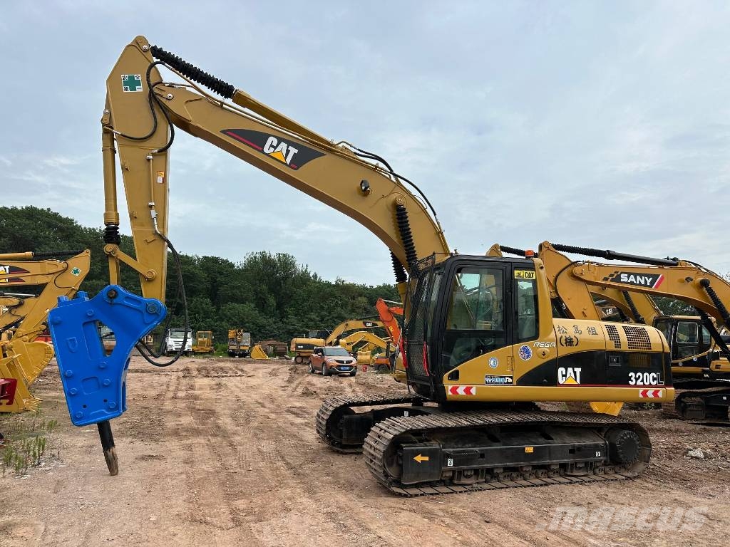 CAT 320C Bagri goseničarji