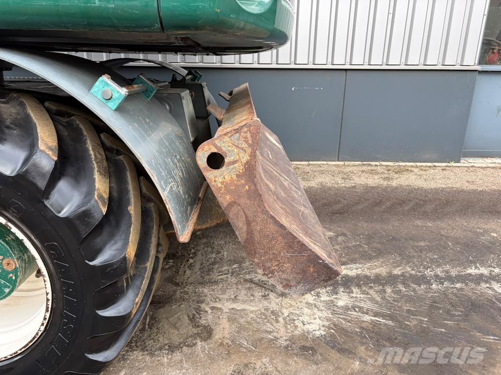 Liebherr A916 Bagri na kolesih
