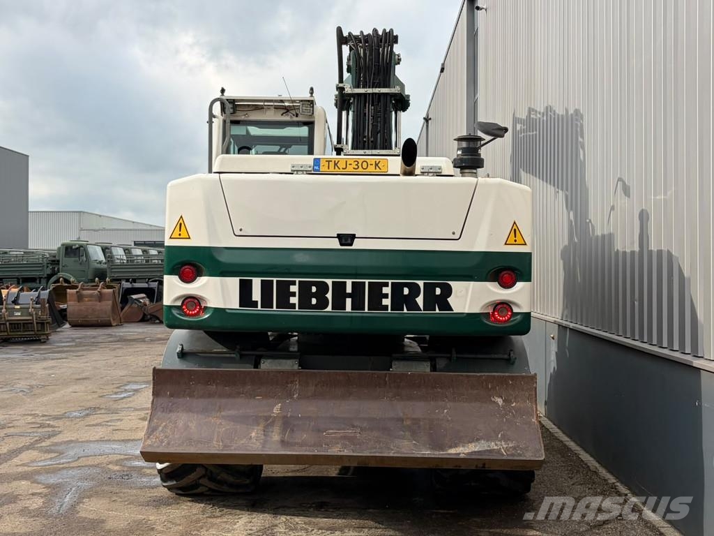 Liebherr A916 Bagri na kolesih