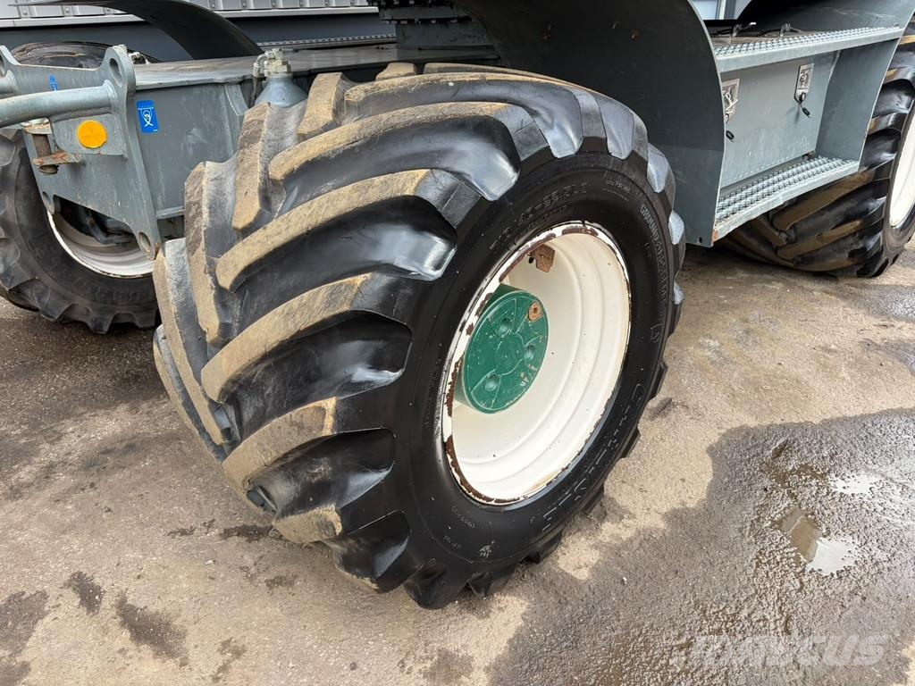 Liebherr A916 Bagri na kolesih