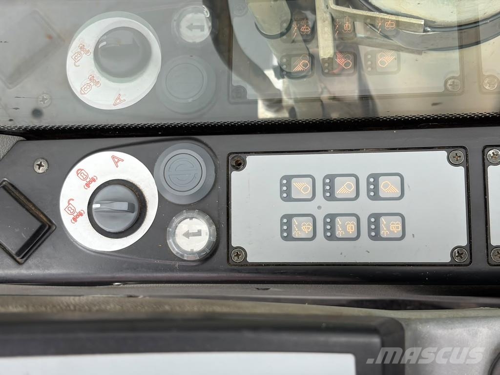 Liebherr A916 Bagri na kolesih
