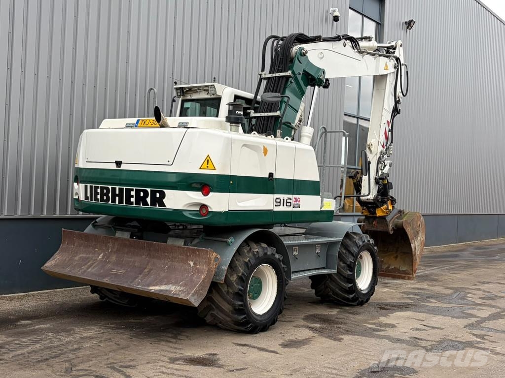 Liebherr A916 Bagri na kolesih