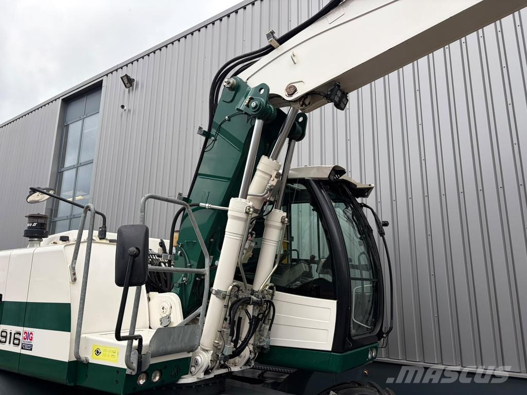 Liebherr A916 Bagri na kolesih