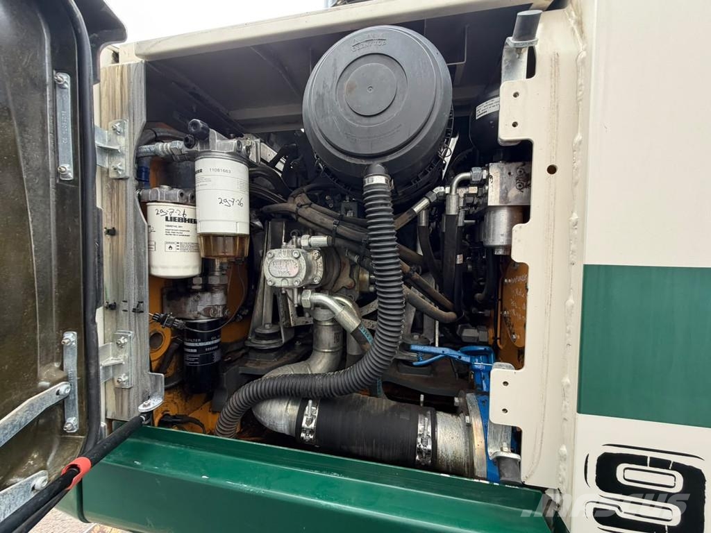 Liebherr A916 Bagri na kolesih