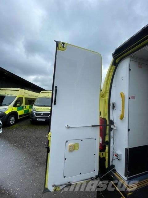 Fiat Ducato A&E Fiat Ducato A&E Vehicle with Stryker Pr Ambulancias