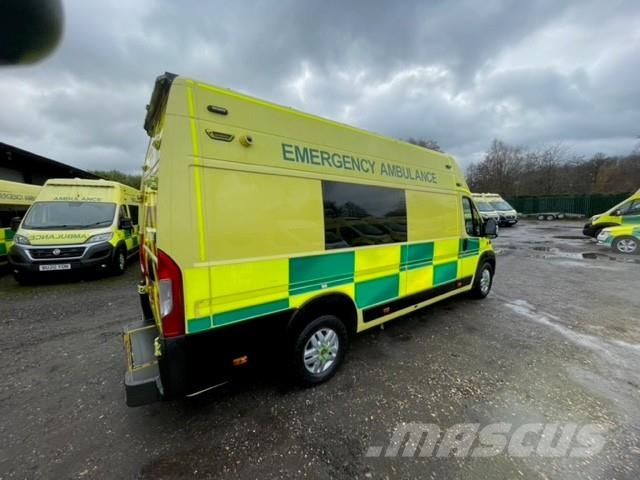 Fiat Ducato A&E Fiat Ducato A&E Vehicle with Stryker Pr Ambulancias