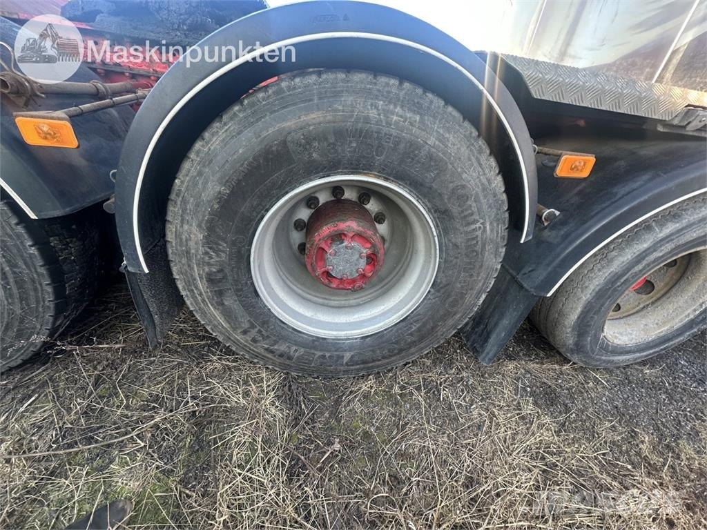 Volvo FH16 Тягачі