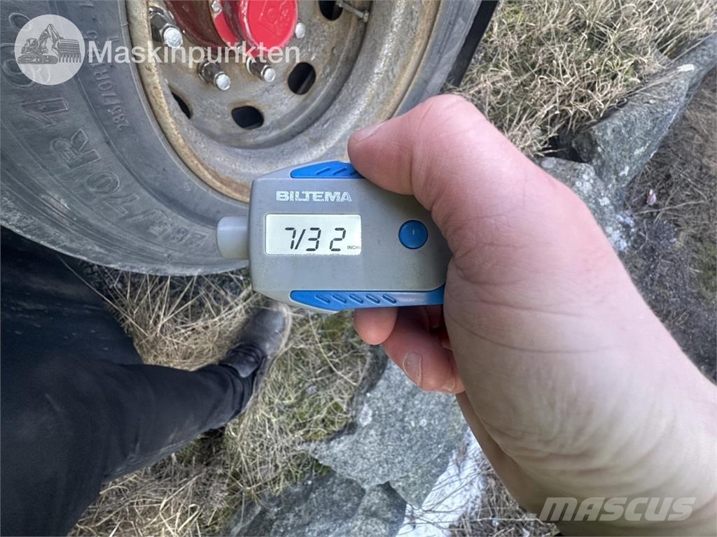 Volvo FH16 Тягачі