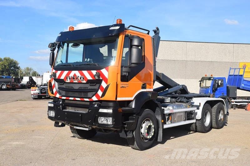 Iveco Trakker 360 +Waf 20t.hooklift Camiones polibrazo