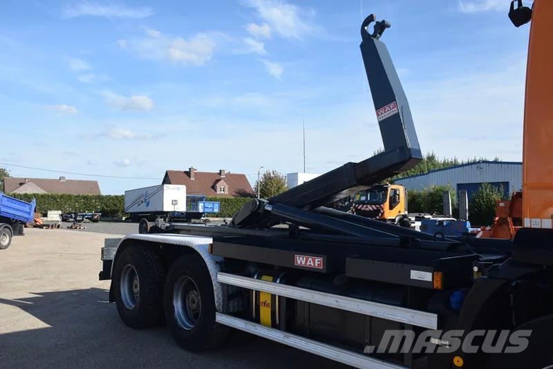 Iveco Trakker 360 +Waf 20t.hooklift Camiones polibrazo