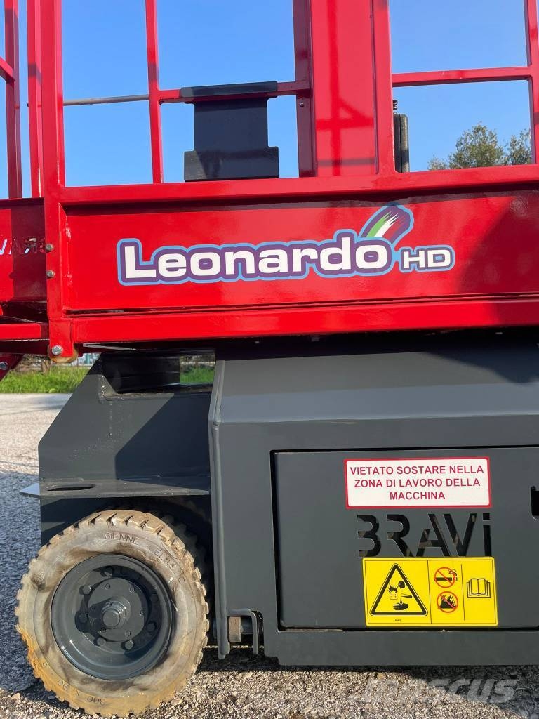 Bravi Lui Mini Plataformas con jaula de elevación
