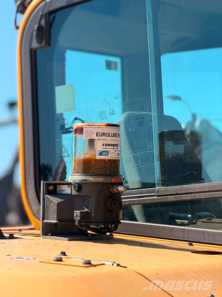 Volvo ECR 88 D Triple Boom Midi bageri 7t – 12t