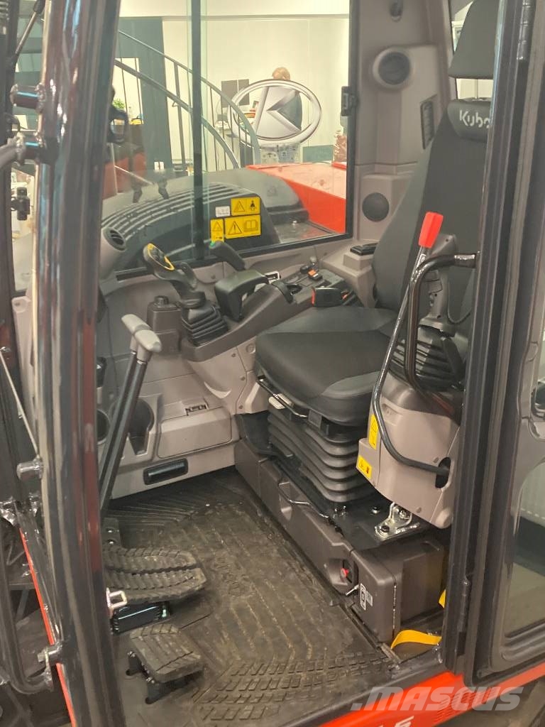 Kubota KX 085-5 中型油圧ショベル 7ｔ-12ｔ（ユンボ・パワーショベル・バックホー）