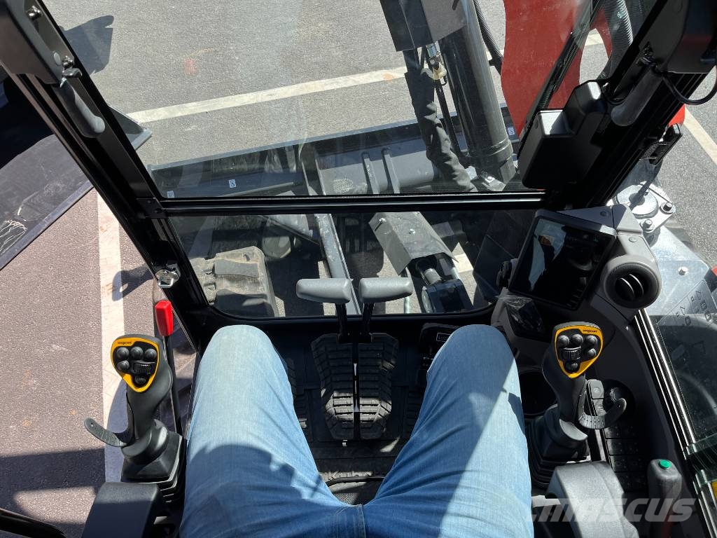Kubota KX 085-5 中型油圧ショベル 7ｔ-12ｔ（ユンボ・パワーショベル・バックホー）