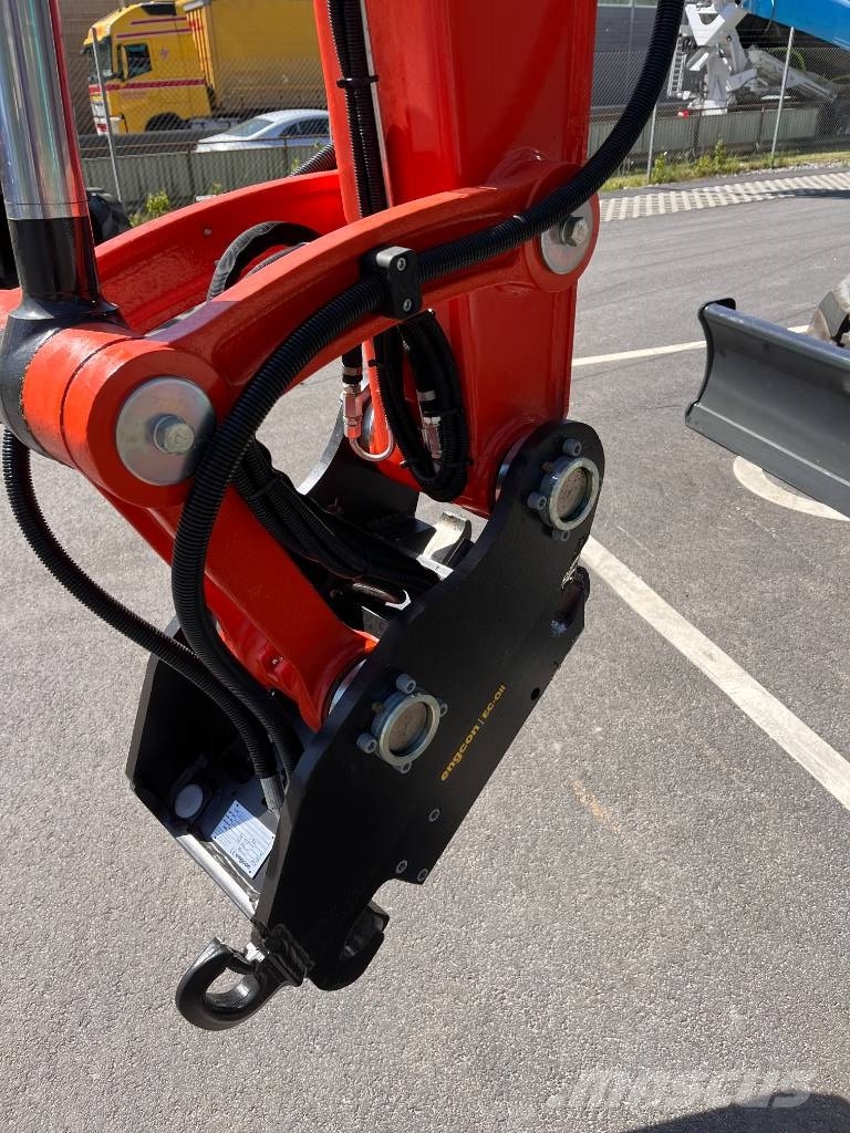 Kubota KX 085-5 中型油圧ショベル 7ｔ-12ｔ（ユンボ・パワーショベル・バックホー）