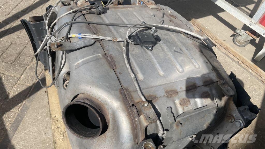 Scania Uitlaat demper + tank euro 6 2081012 / 2033706 Haszonjárművek - Egyéb