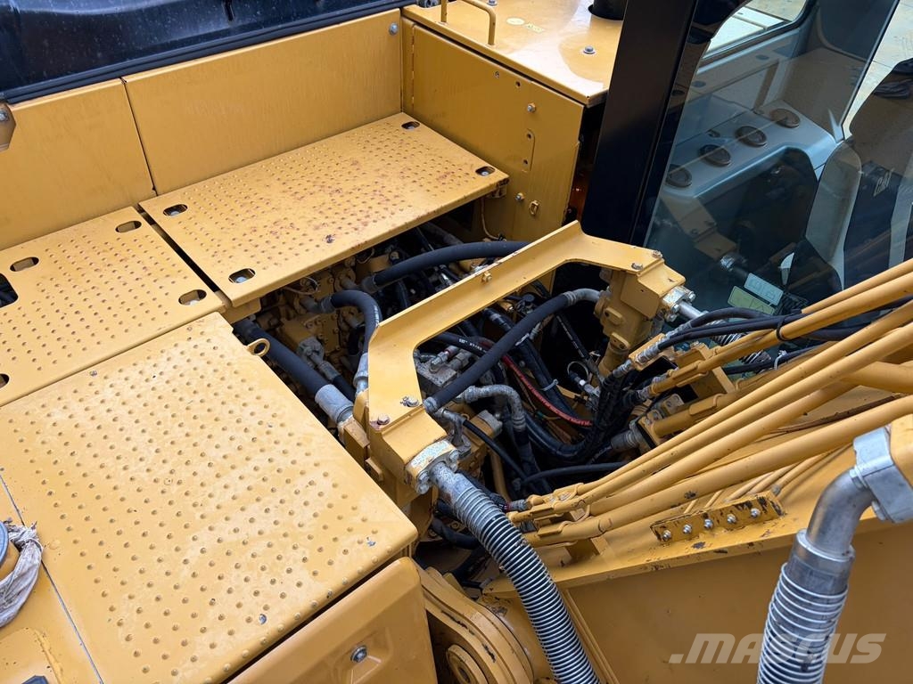 CAT 320FL Верижен екскаватор