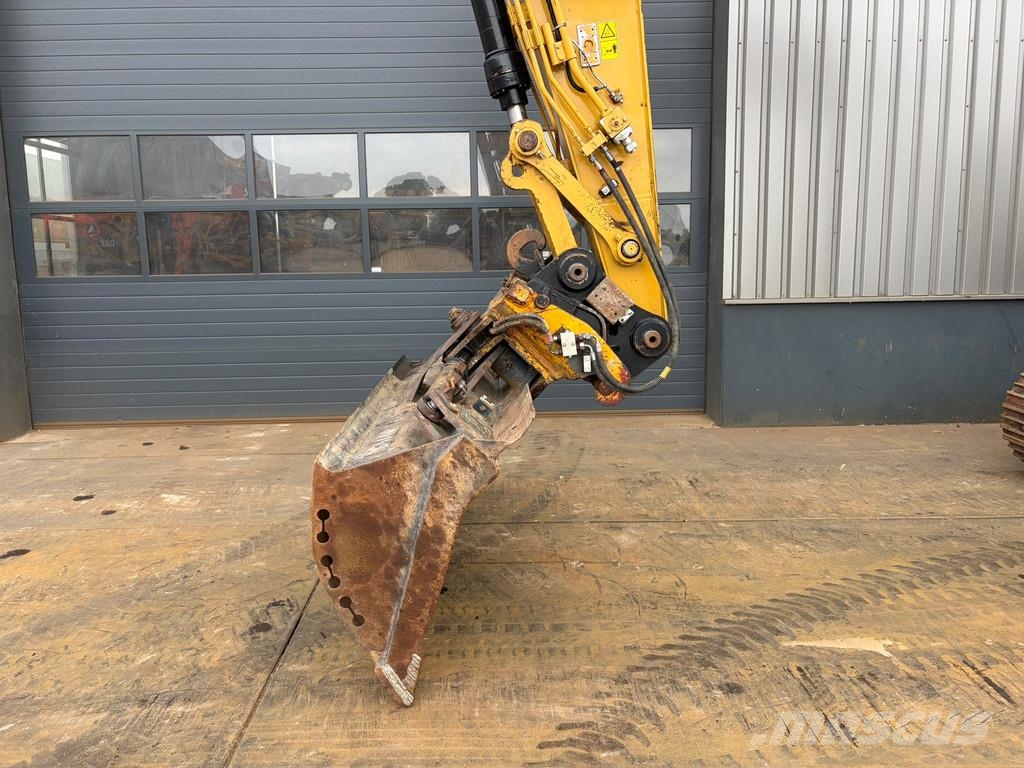 CAT 320FL Верижен екскаватор
