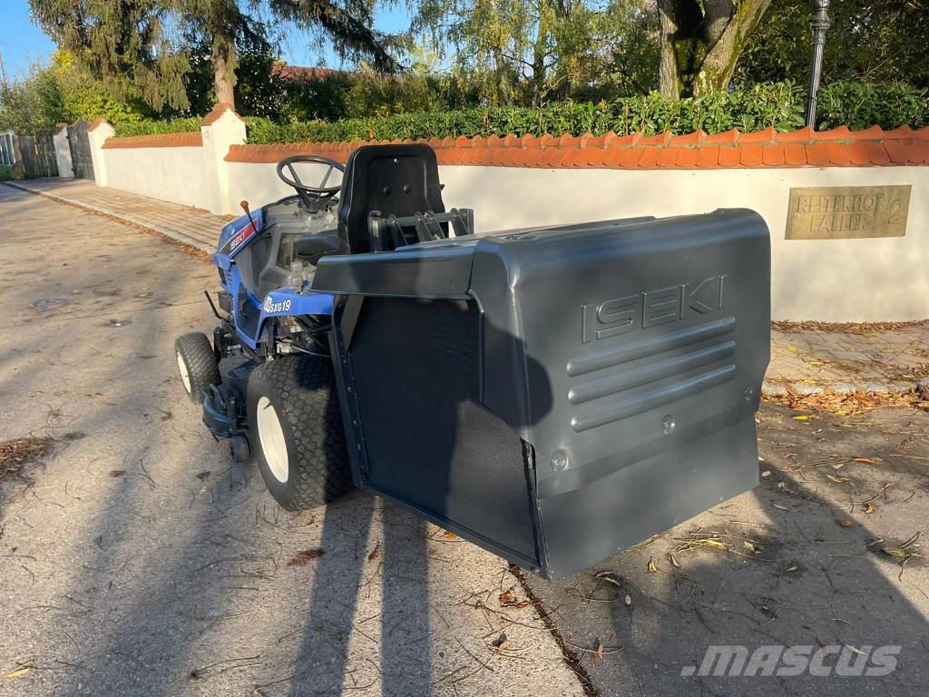 Iseki SXG 19 Hydro Aufsitzmäher Pealseistavad niidukid