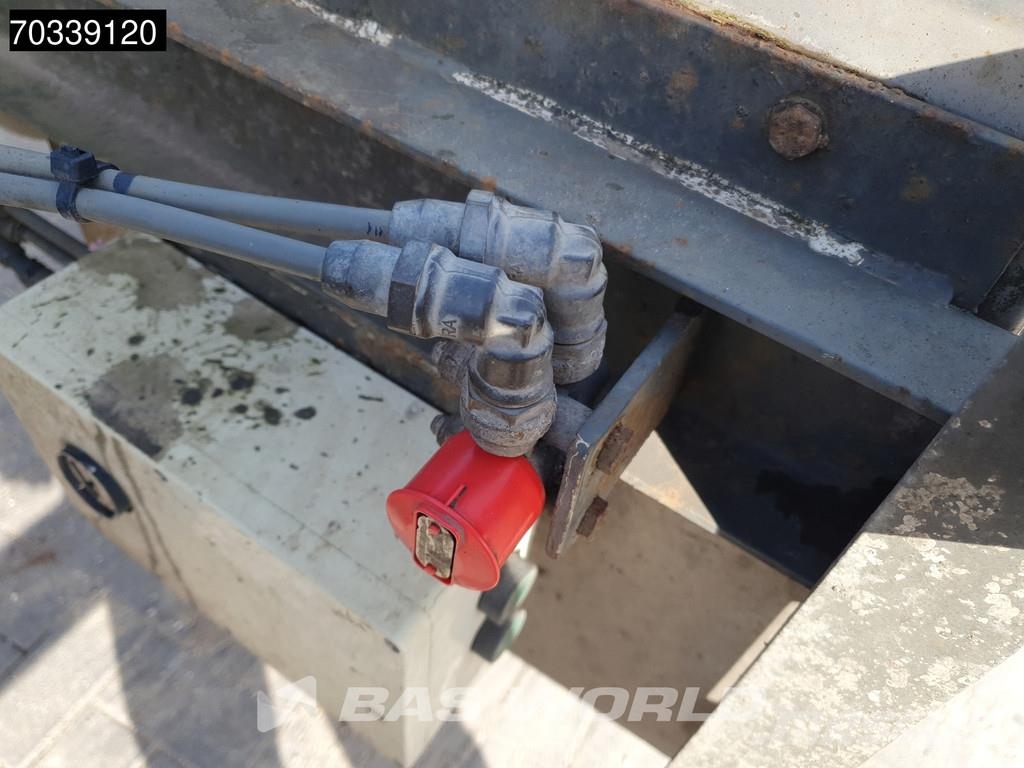 Bulthuis ADGA 10 3 axles APK 09/27 Lift+Steering Axle Containerchassis