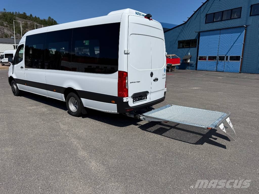 Mercedes-Benz Sprinter 517 buss 19 p Lift Mikroautobusai