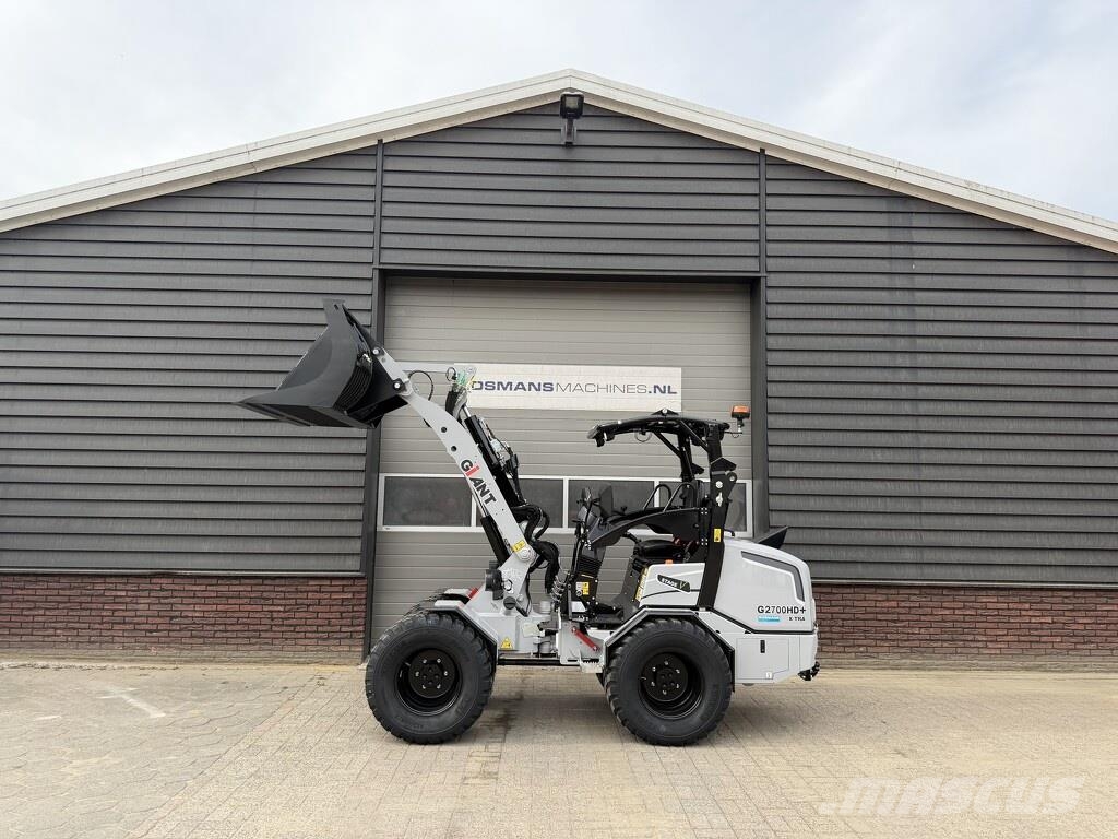 GiANT G2700 X-TRA HD+ shovel / kniklader NIEUW signaalgr Kolesni nakladalci