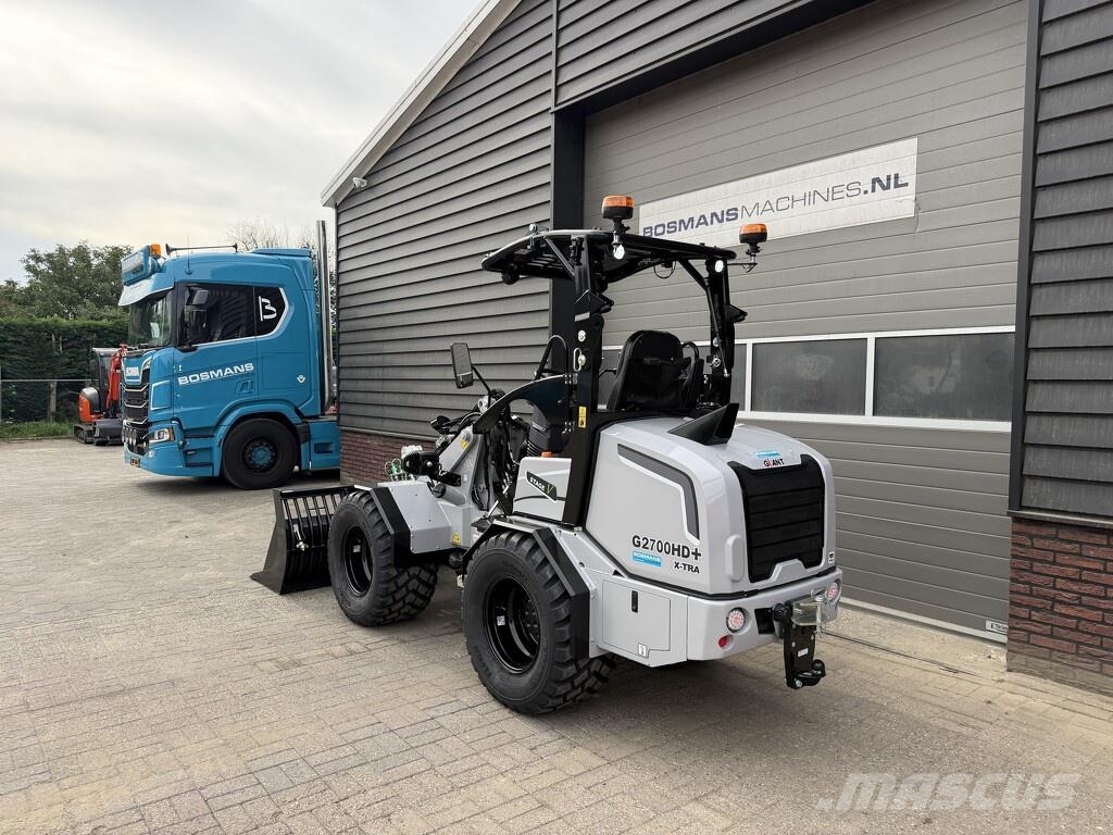 GiANT G2700 X-TRA HD+ shovel / kniklader NIEUW signaalgr Kolesni nakladalci
