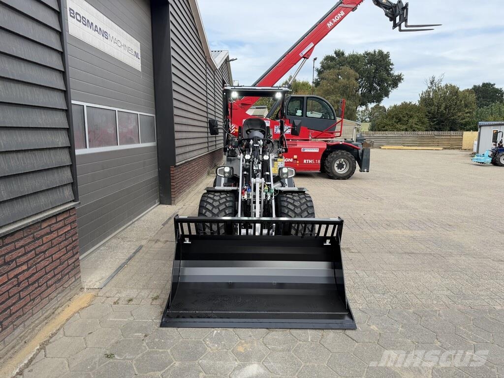 GiANT G2700 X-TRA HD+ shovel / kniklader NIEUW signaalgr Kolesni nakladalci
